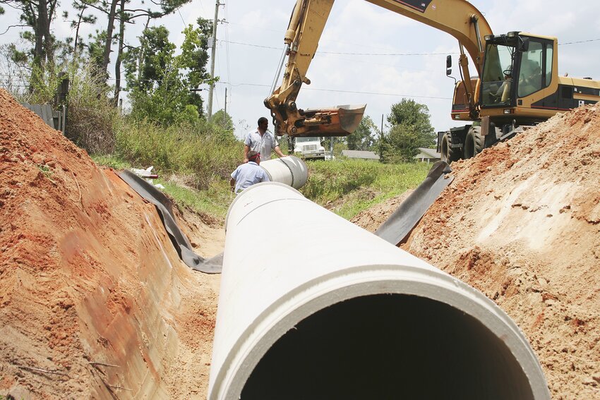 A redundant 66-inch sewer pipe design for the Price Road corridor will be one of the higher-dollar-amount projects listed on Monday&rsquo;s Chandler City Council study session consent agenda. The session is set for 6 p.m. in the Council chamber at City Hall, 88 E. Chicago St., Downtown Chandler.