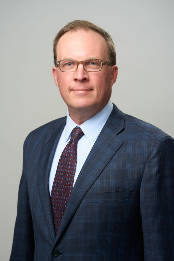 With three decades of litigation experience, Shapiro Law Team attorney Charles Wallace has amassed over 75 million dollars in verdicts and settlements for his personal injury clients.