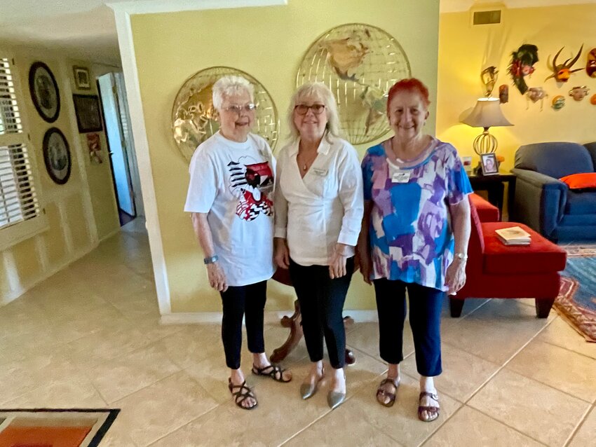 Bonnie Boyce-Wilson, Debbie Hansen and Rosemary Dougherty, members of the American Association of University Women, Northwest Valley, utilize the Cameo Method to record the stories of the members of the organization.