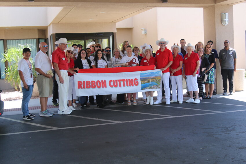 The Fountain Hills Chamber of Commerce celebrated Sonesta Select Scottsdale Hotel with a ribbon cutting ceremony Thursday, May 2. Sonesta Select Scottsdale is located on Mayo Clinic Campus located at 13444 E. Shea Blvd. For more information, visit sonesta.com.