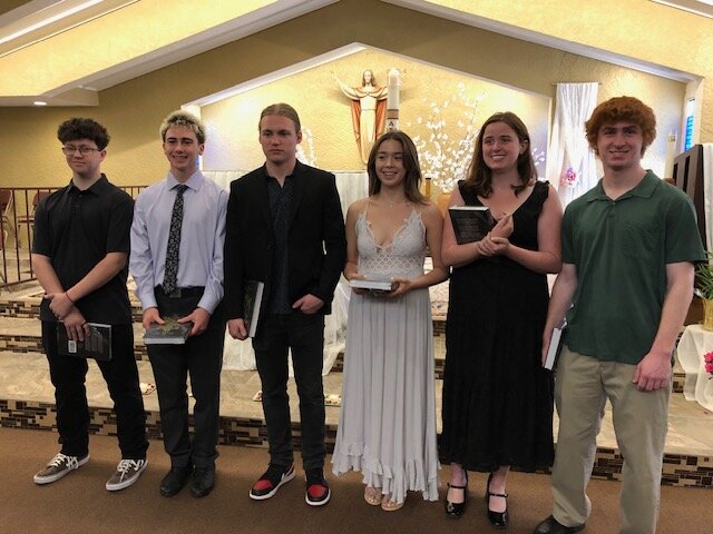 Six Fountain Hills High School soon-to-be graduates were recently blessed with a Baccalaureate Mass and given bibles at the Church of the Ascension. All six have been together since kindergarten. Together they received their sacraments and attended Youth Group, Vacation Bible School and Religious Education at the Church of the Ascension. The students will attend college in the fall. The Ascension wishes their graduates the best of luck in the future. Pictured from left, Tim Kobylka, William Enterline, Liam Jagodzinski, Emma Medina, Julia Buckley and Kevin Williams.