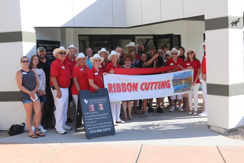Andrea and Alberto Martinez celebrate a ribbon cutting ceremony with friends and members of the Fountain Hills Chamber of Commerce along with town council members. Divine Microblading offers services in scalp micro pigmentation (SMP), ombre&rsquo;/powder brows, lip blush and non-laser tattoo removal. Divine Microblading is located at 13235 Verde River Drive, Suite 5. For more information, visit divinemicroblading.com or call 510-990-5318.
