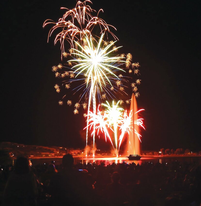 The Fountain Hills Presbyterian Church is hosting a free event at the church, welcoming the public to enjoy a view of the fireworks at the Fountain along with food and drink.
