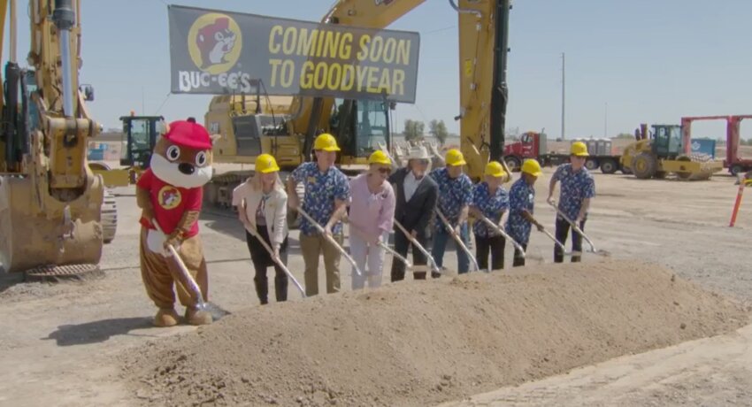 &nbsp;Buc-ee&rsquo;s officially brakes ground on its first location in Arizona.