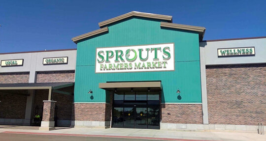 The first phase of the Vineyard Towne Center in Queen Creek will open on Friday with the launch of the town’s new Sprouts Farmers Market.