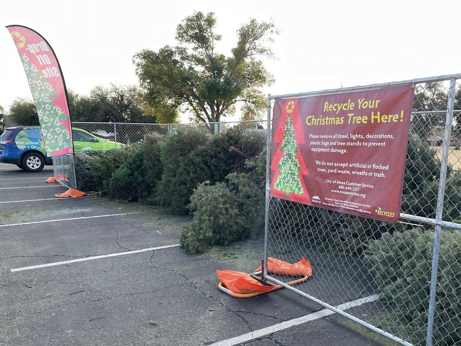 Christmas tree recycling drop-off sites will be available to Mesa residents between Dec. 22, 2023, and Jan. 17, 2024. Visit mesaaz.gov/waste for program locations, accepted items and drop-off guidelines.