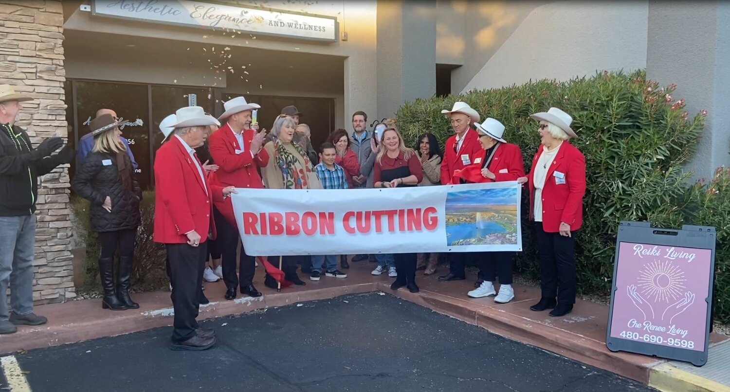 Che Renee Living in Fountain Hills celebrates ribbon cutting ceremony ...