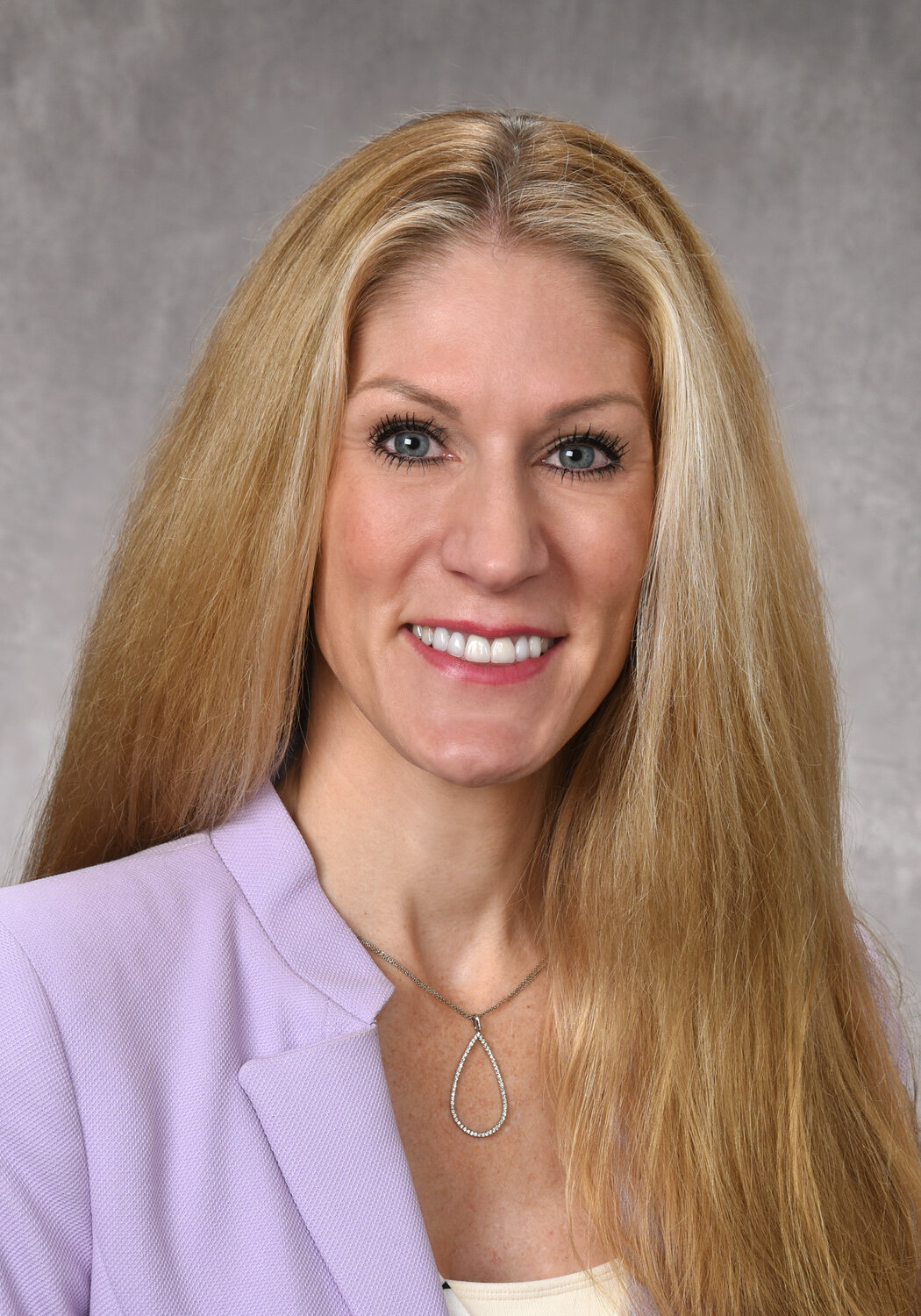 Dr. Cindy Bauer