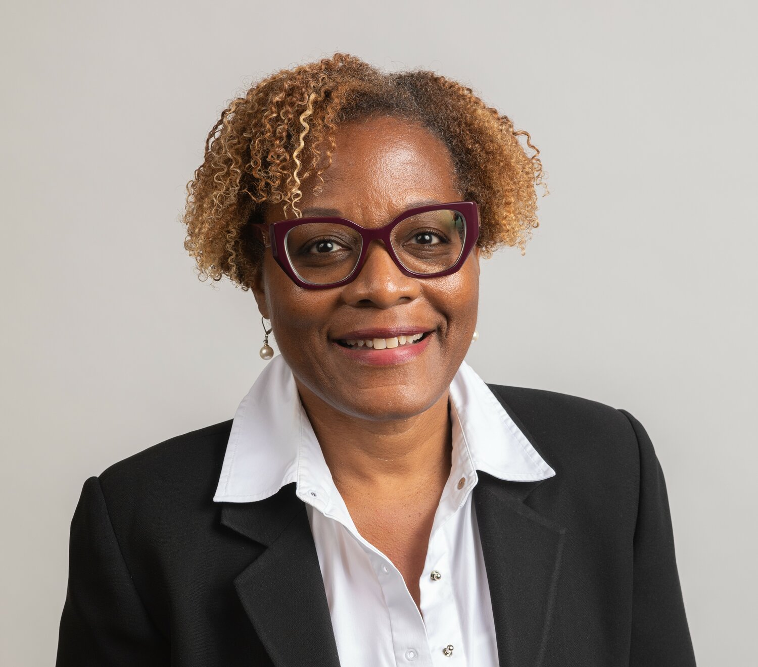 Lisa Coram, AFC