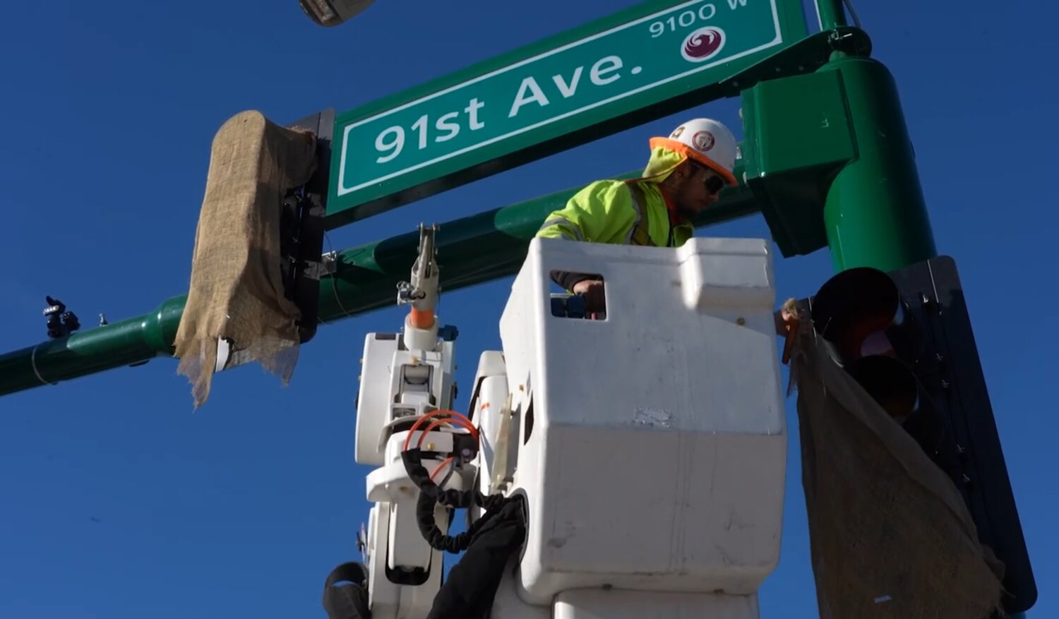 Phoenix Councilwoman touts Maryvale safety efforts at traffic signal unveiling - Daily Independent